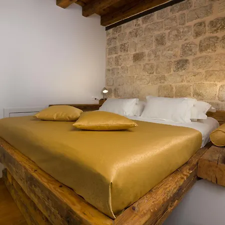 Nije Presa * دوبروفينك